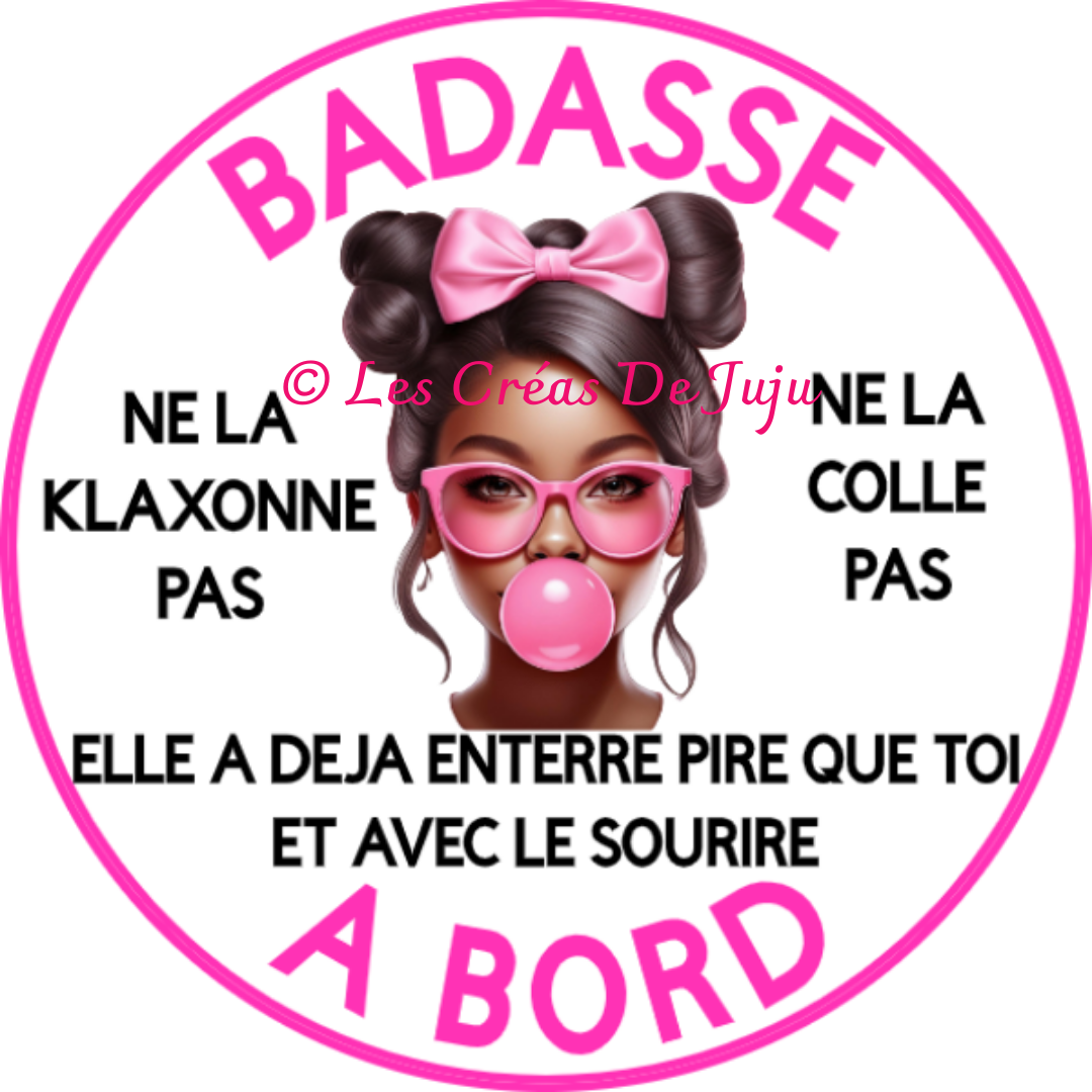 Macaron aimanté badasse à bord brune, blonde, rousse, peau noire