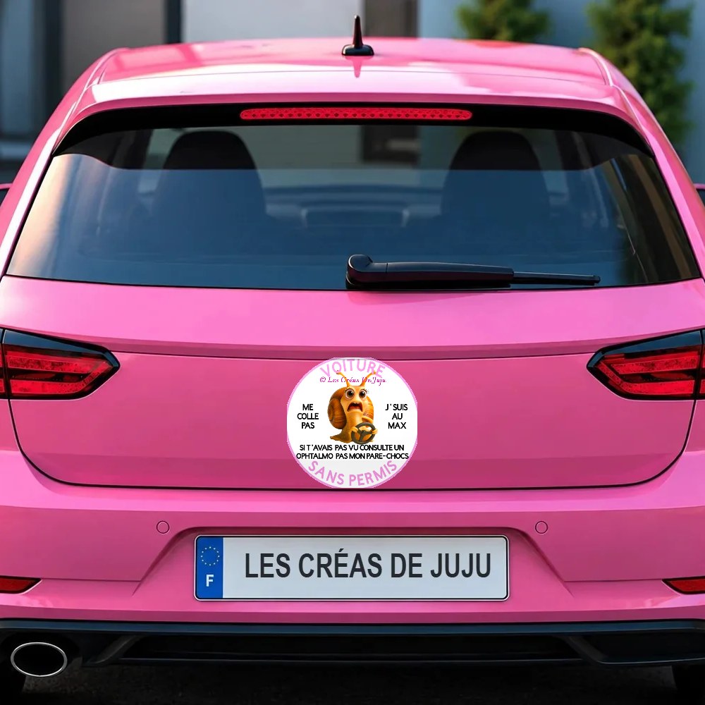 Stickers pour voiture sans permis version rose sur le coffre d'une voiture rose – Les Créas De Juju