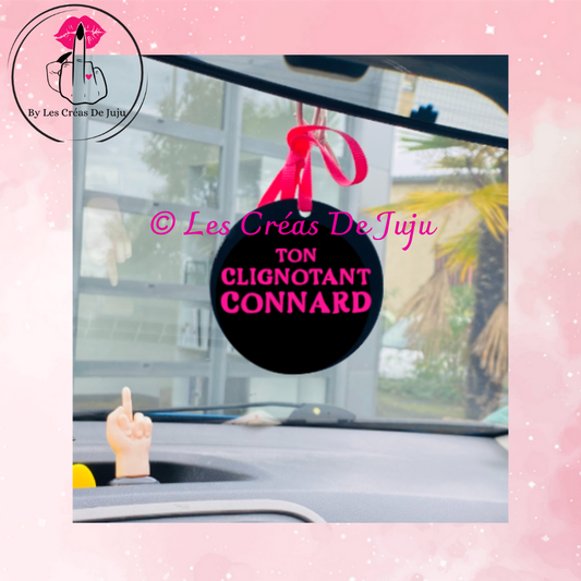 Suspension pour rétro ou en porte clefs ton clignotant connard