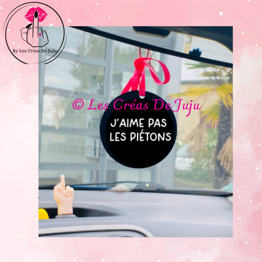 Suspension pour rétro ou porte clef j'aime pas les piétons