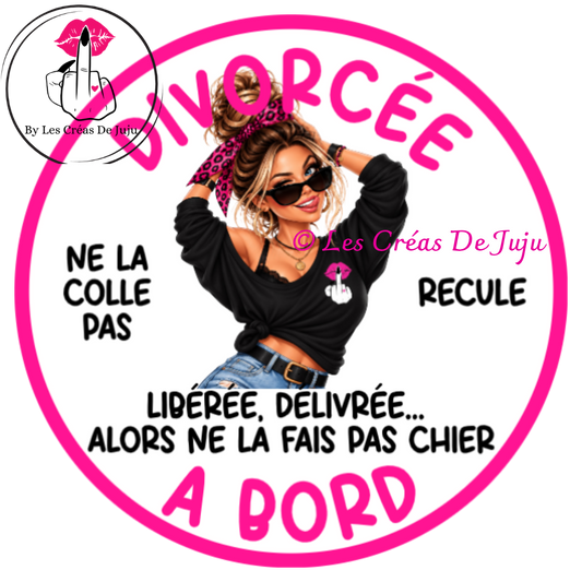 Magnet voiture Divorcée à bord humoristique rose avec femme blonde